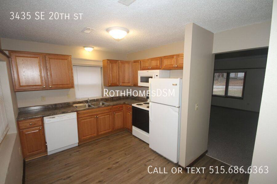 Apartment for rent at 3435 SE 20th St, Des Moines, IA 50320
