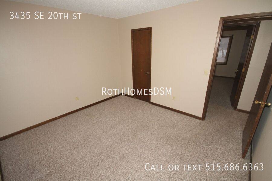 Apartment for rent at 3435 SE 20th St, Des Moines, IA 50320
