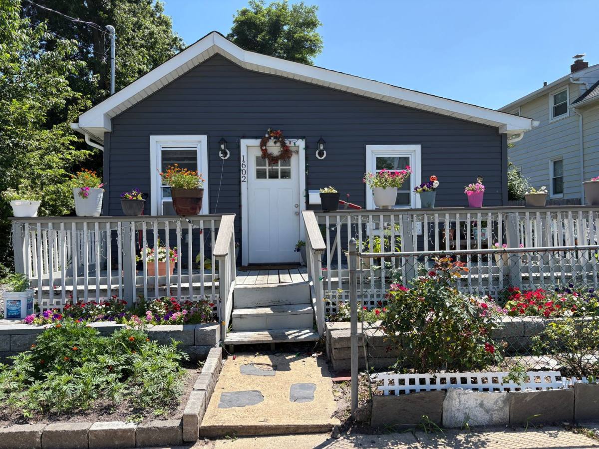 House for rent at 1602 Heck St, Neptune, NJ 07753