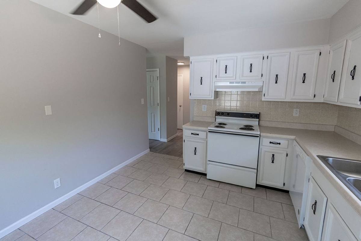 House for rent at 1321 S Roseta Ave, Columbia, MO 65202