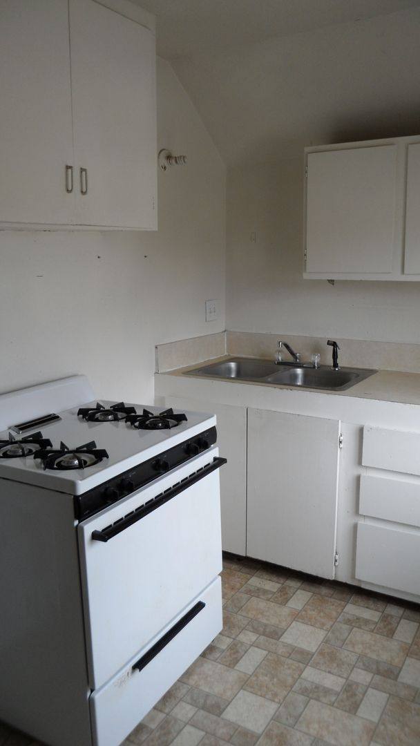 Apartment for rent at 819 16th St, Greeley, CO 80631