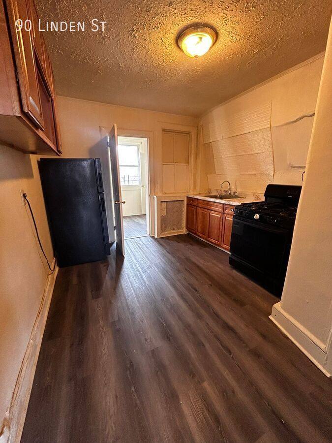 Apartment for rent at 90 Linden St, Yonkers, NY 10701