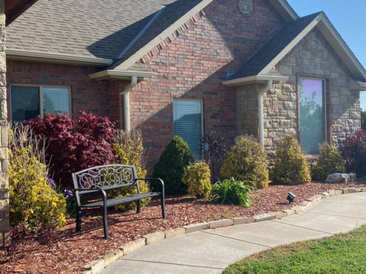 House for rent at 1001 Baybrook Dr, Elgin, OK 73538