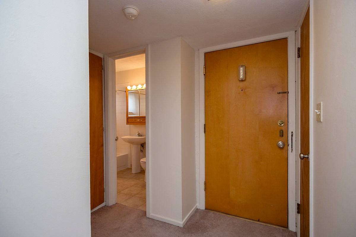 Apartment for rent at 2500 N 56th St #4, Lincoln, NE 68504