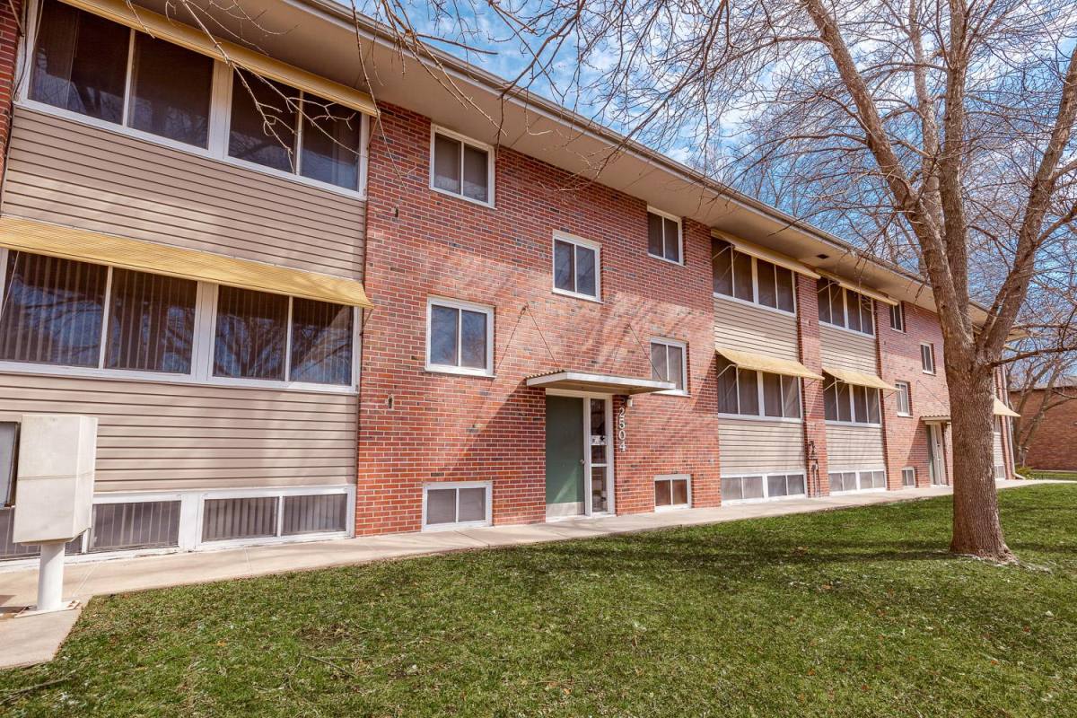 Apartment for rent at 2500 N 56th St #4, Lincoln, NE 68504