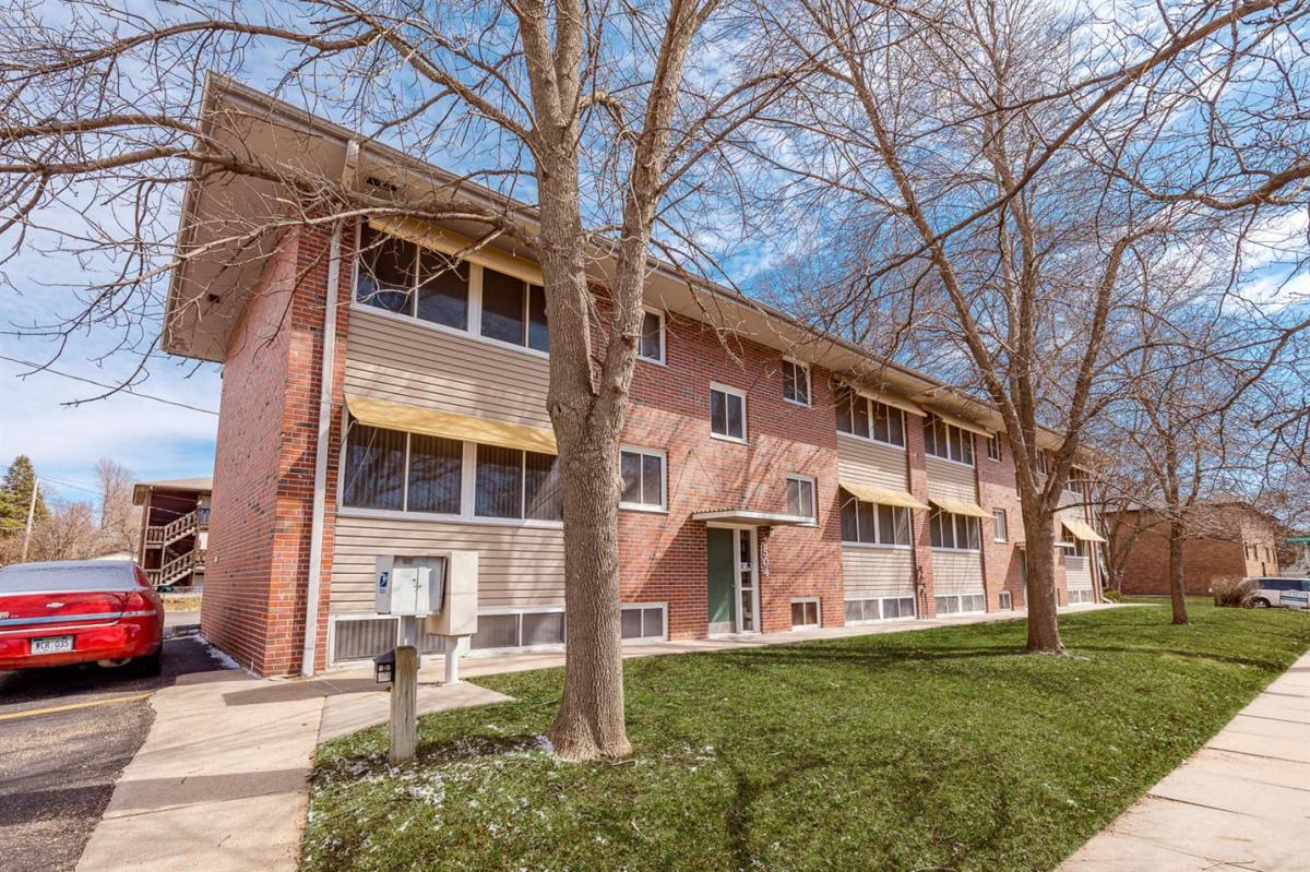 Apartment for rent at 2500 N 56th St #4, Lincoln, NE 68504