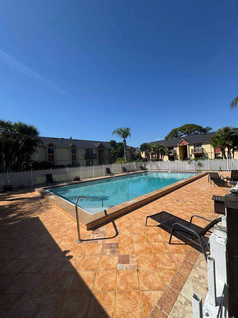 Condo for rent at 2160 Forest Knoll Dr 60-102, Palm Bay, FL 32905