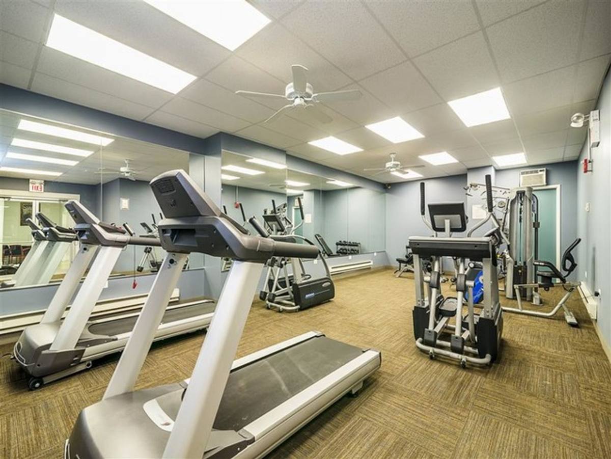 Apartment for rent at 7100 S Shore Dr, Chicago, IL 60649