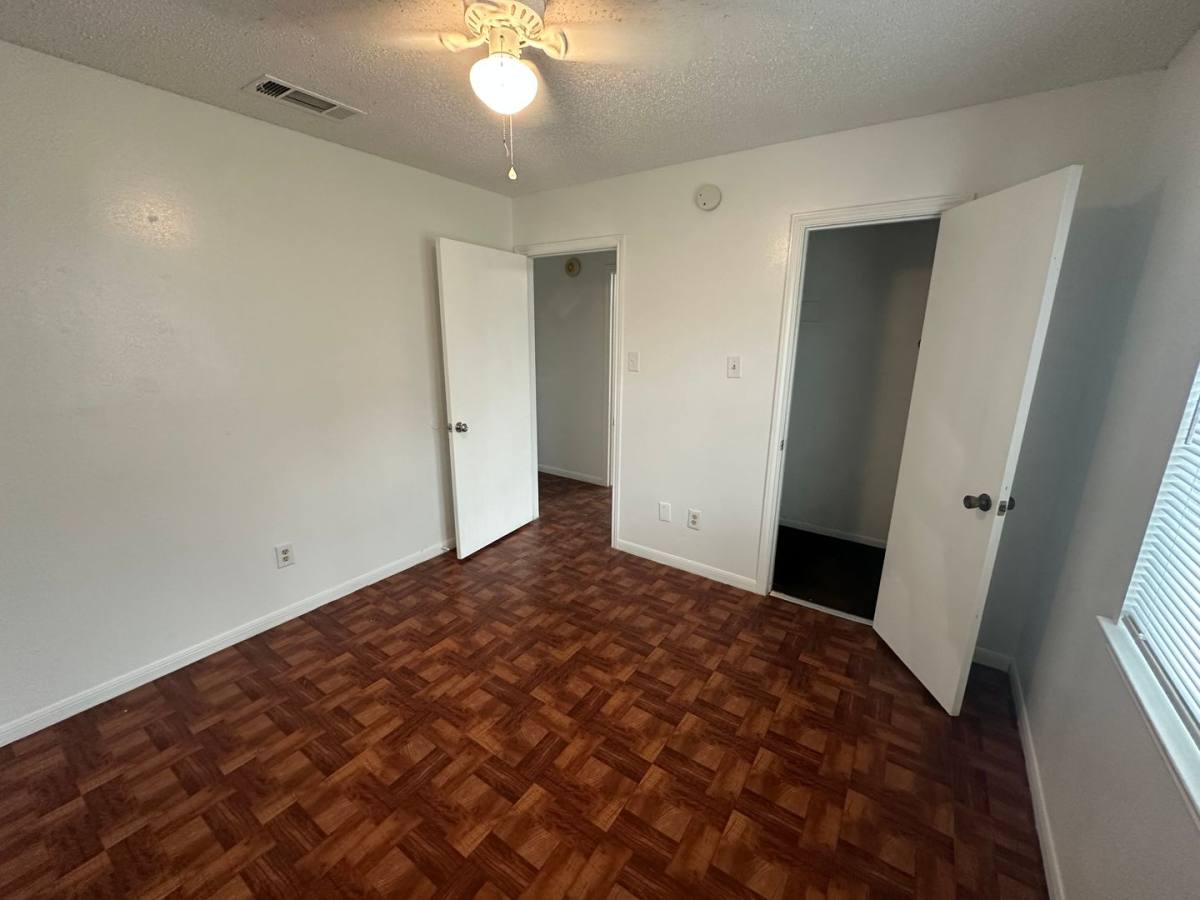 House for rent at 2504 Lake Rd, Killeen, TX 76543