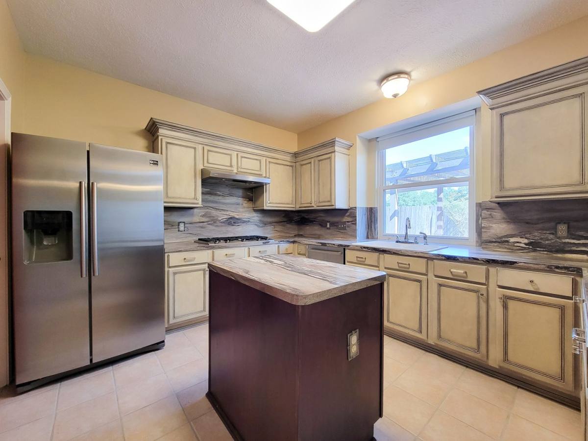 House for rent at 13602 Somersworth Dr, Houston, TX 77041