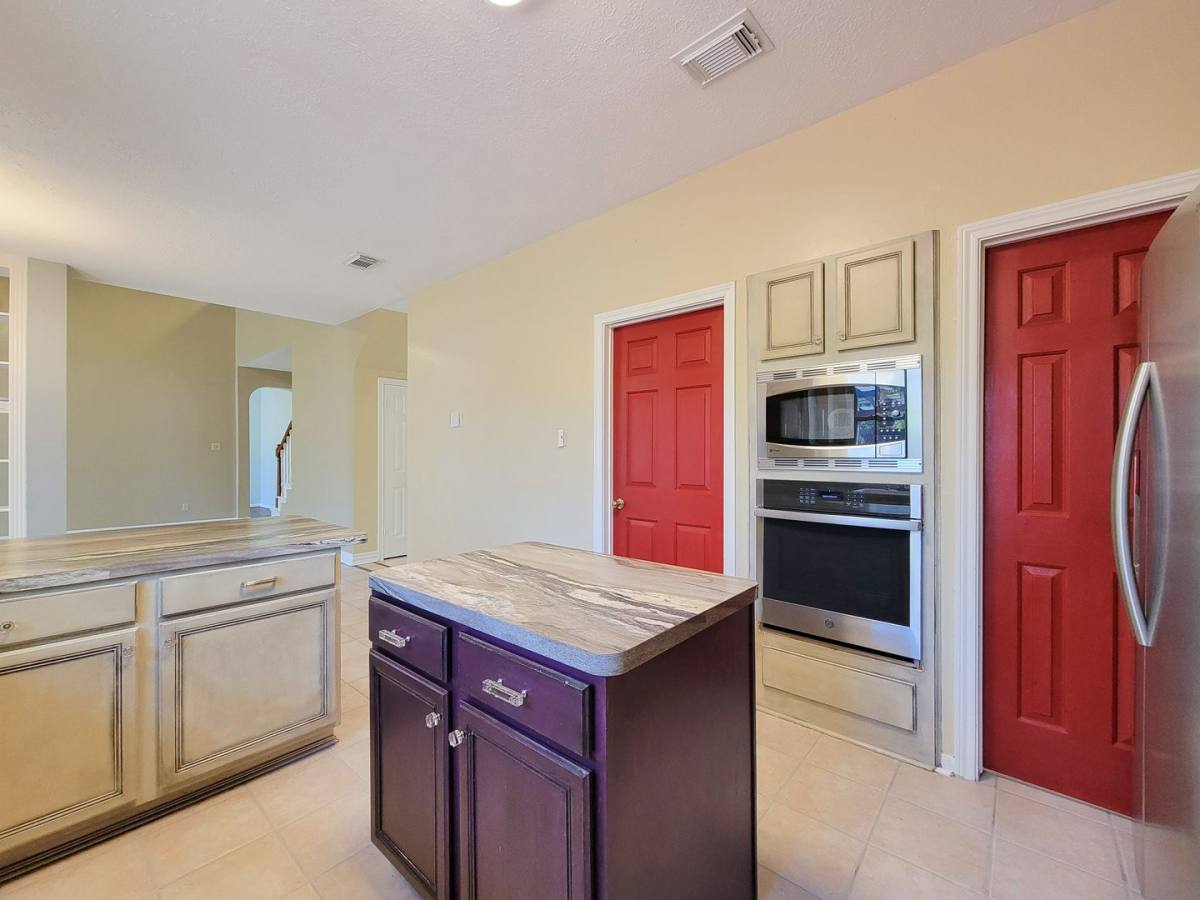 House for rent at 13602 Somersworth Dr, Houston, TX 77041