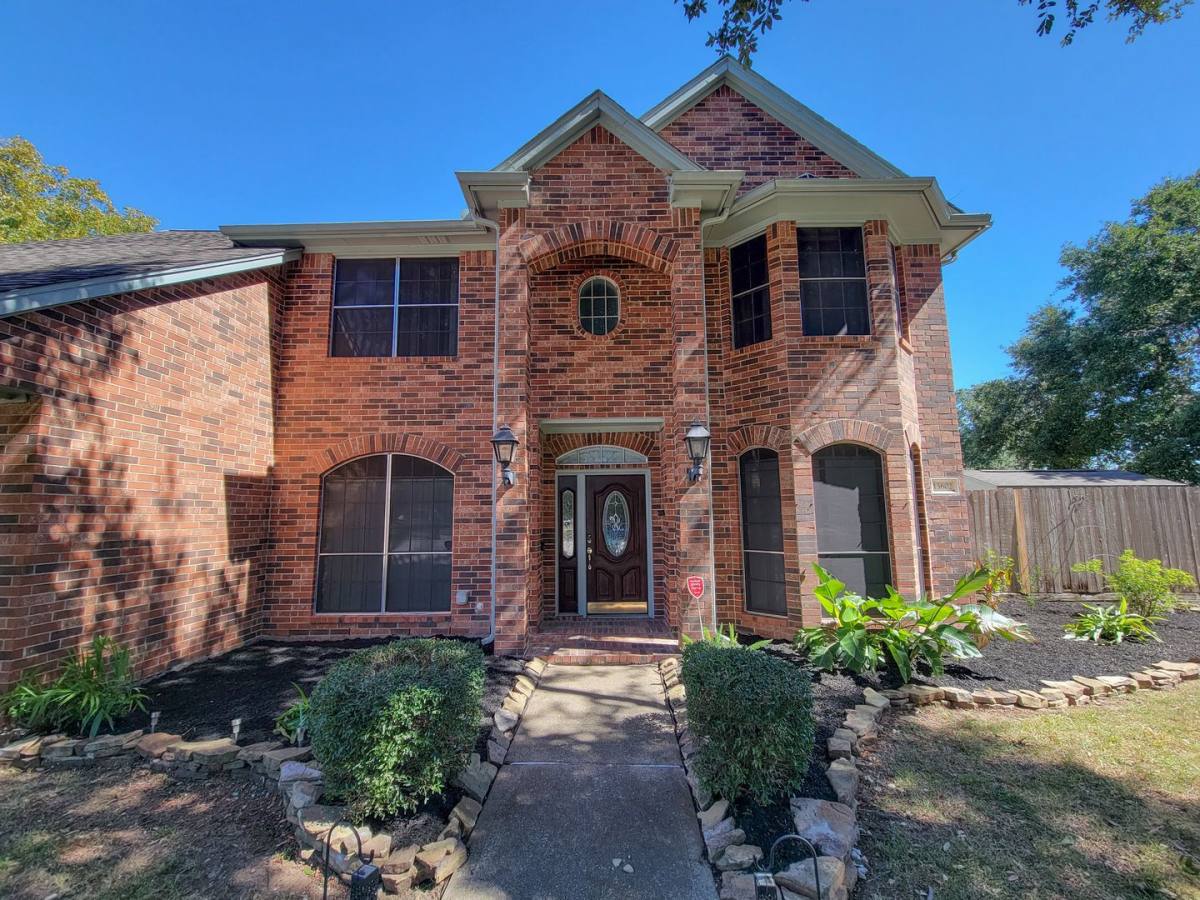 House for rent at 13602 Somersworth Dr, Houston, TX 77041