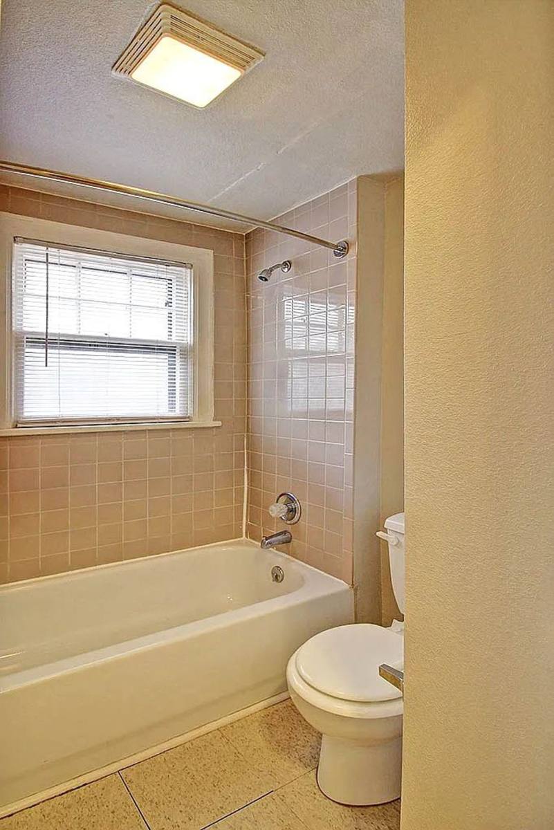 Apartment for rent at 1160 N Emporia Ave, Wichita, KS 67214
