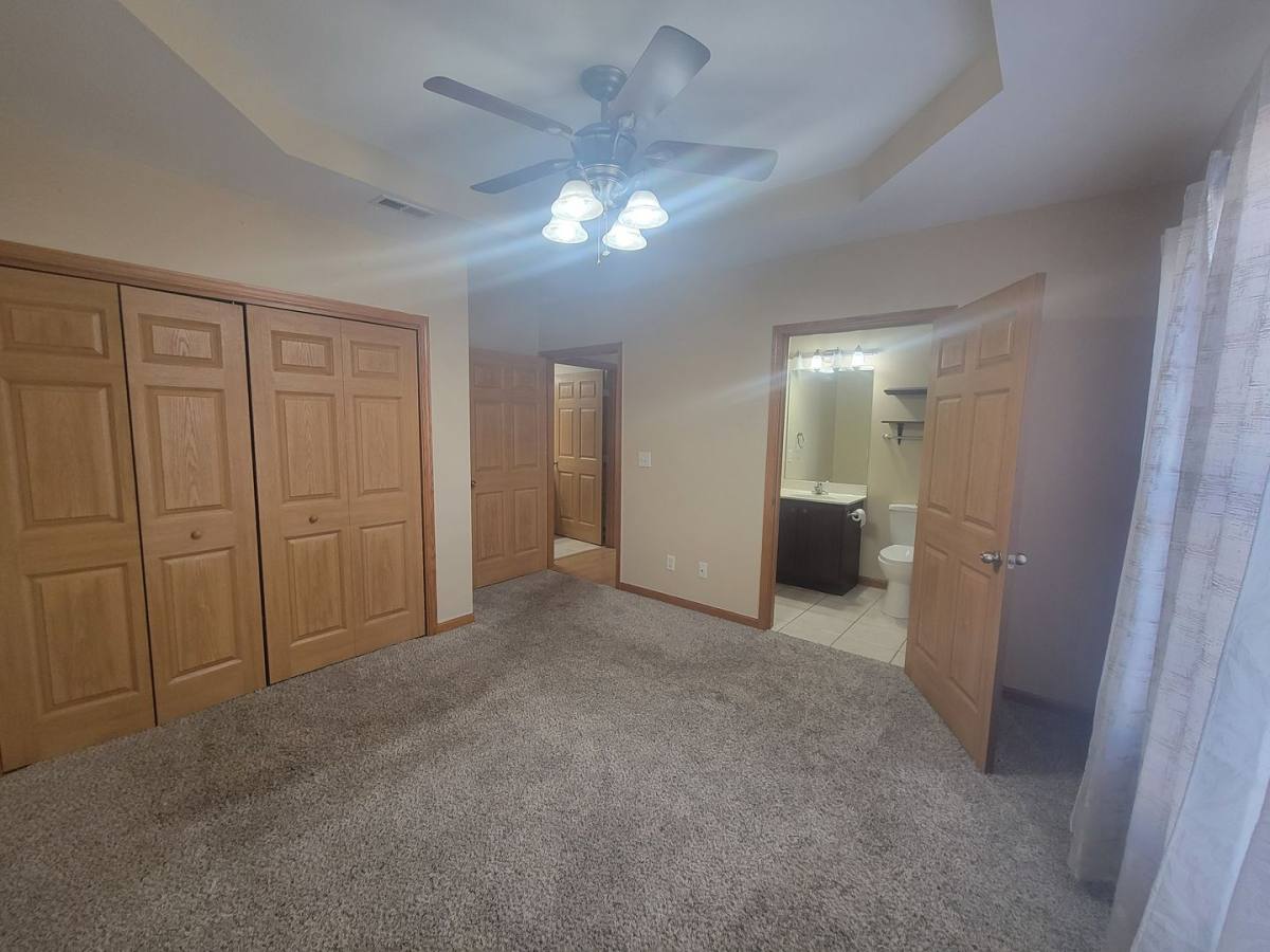 Condo for rent at 3444 W Dorchester Ridge #D, Peoria, IL 61606