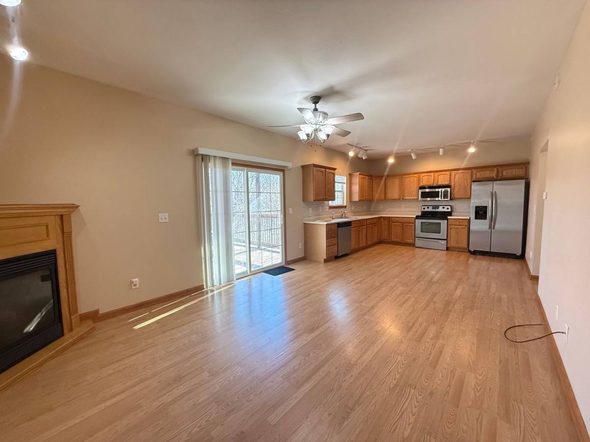 Condo for rent at 3444 W Dorchester Ridge #D, Peoria, IL 61606