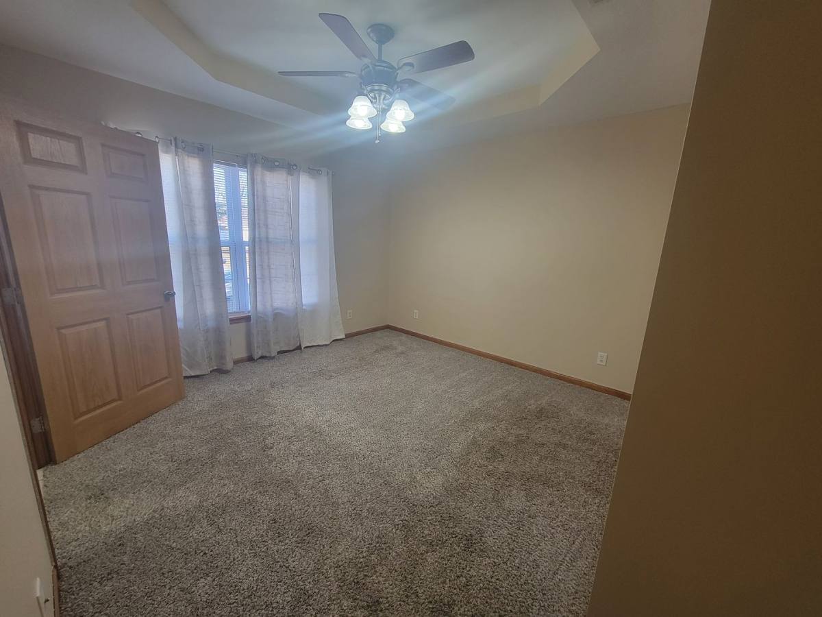 Condo for rent at 3444 W Dorchester Ridge #D, Peoria, IL 61606