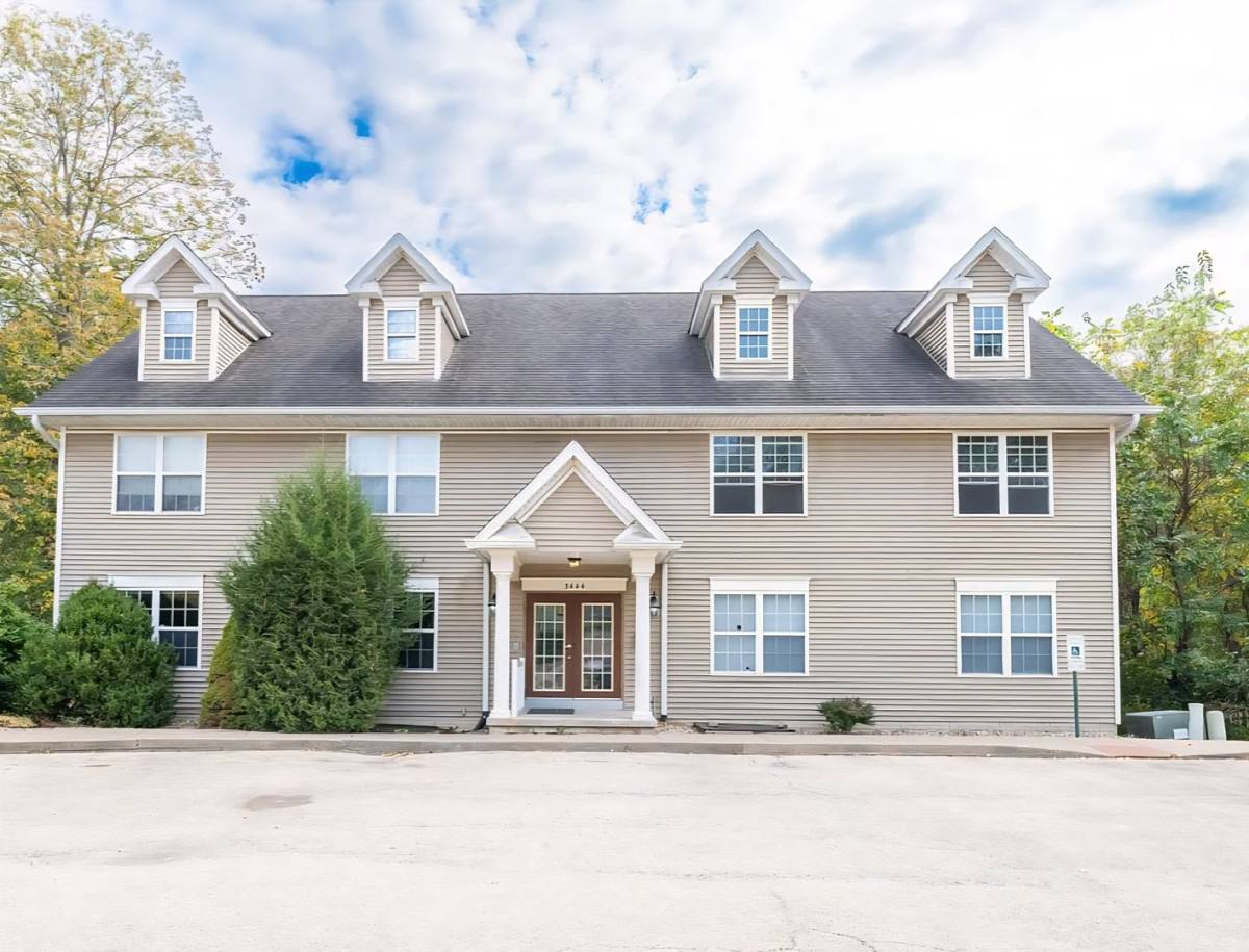 Condo for rent at 3444 W Dorchester Ridge #D, Peoria, IL 61606