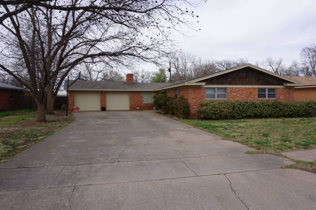 House for rent at 3018 68th, Lubbock, TX 79413