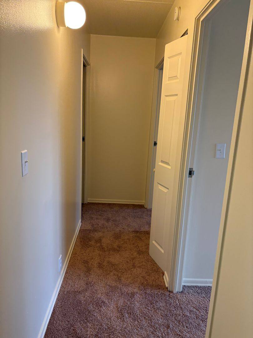 Apartment for rent at 100 Oxford Dr, Monroeville, PA 15146