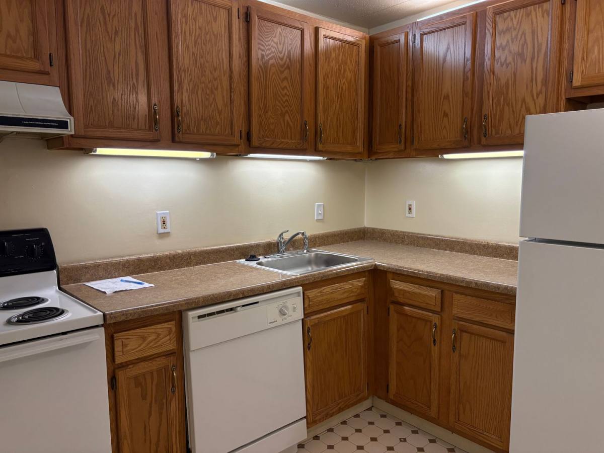 Apartment for rent at 100 Oxford Dr, Monroeville, PA 15146