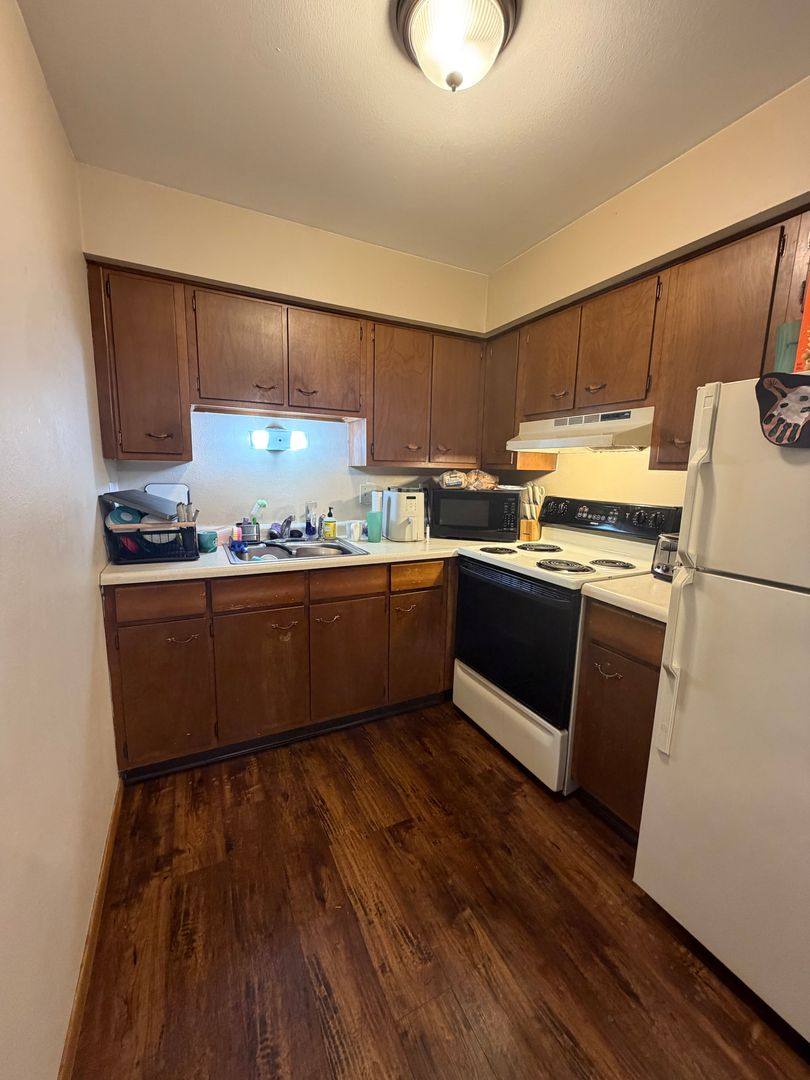 Apartment for rent at 1606-1612 N Mason St, Appleton, WI 54914