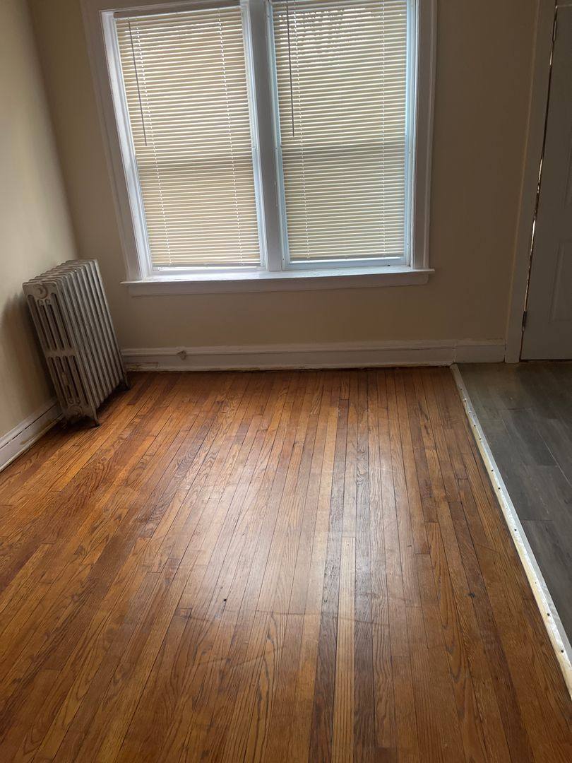 Apartment for rent at 7027-7033 S Indiana Ave, Chicago, IL 60637