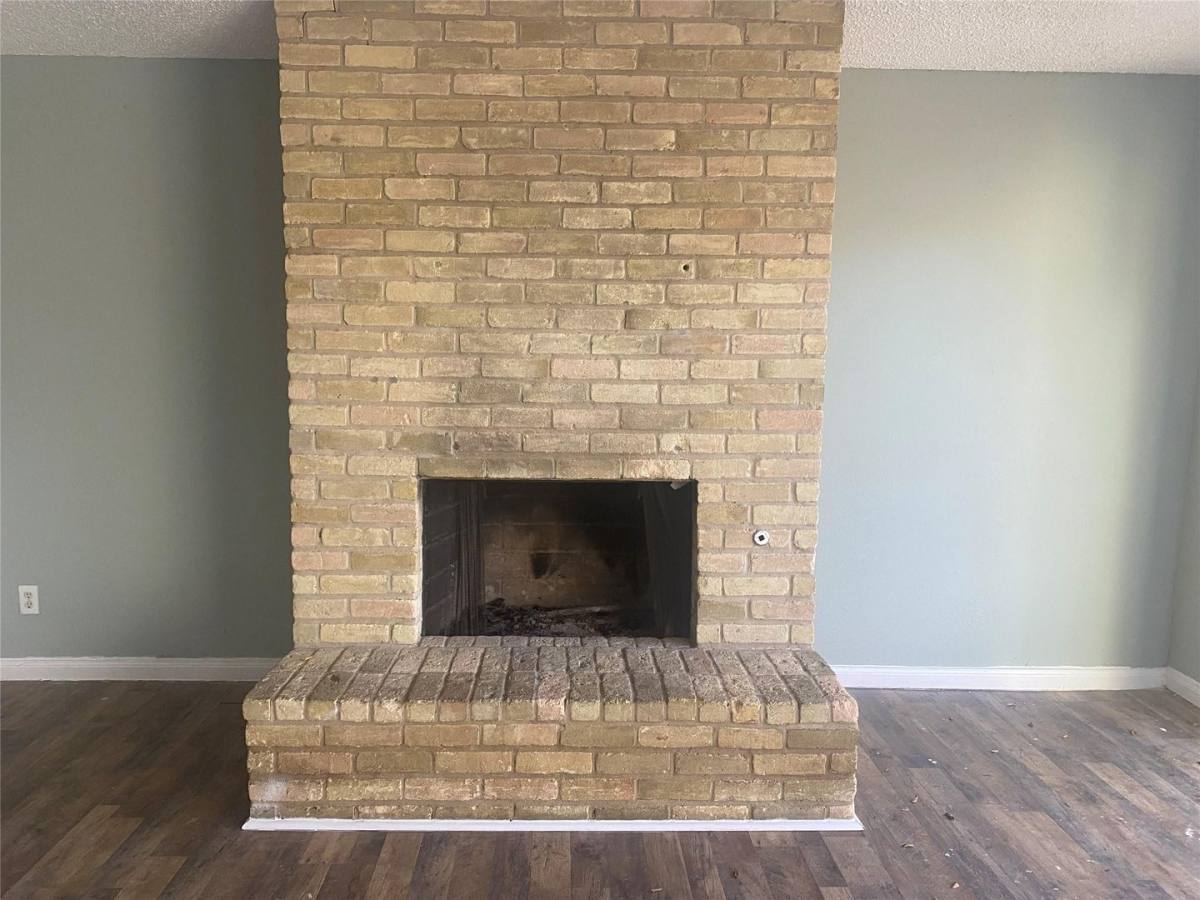 Townhouse for rent at 501 Towne House Lane, Richardson, TX 75081