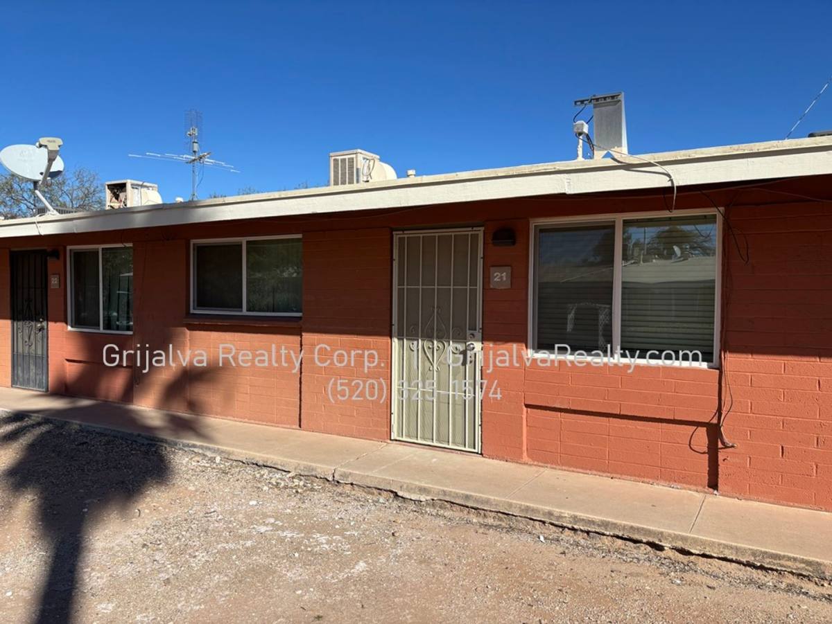 Townhouse for rent at 2920 N Richey, Tucson, AZ 85716
