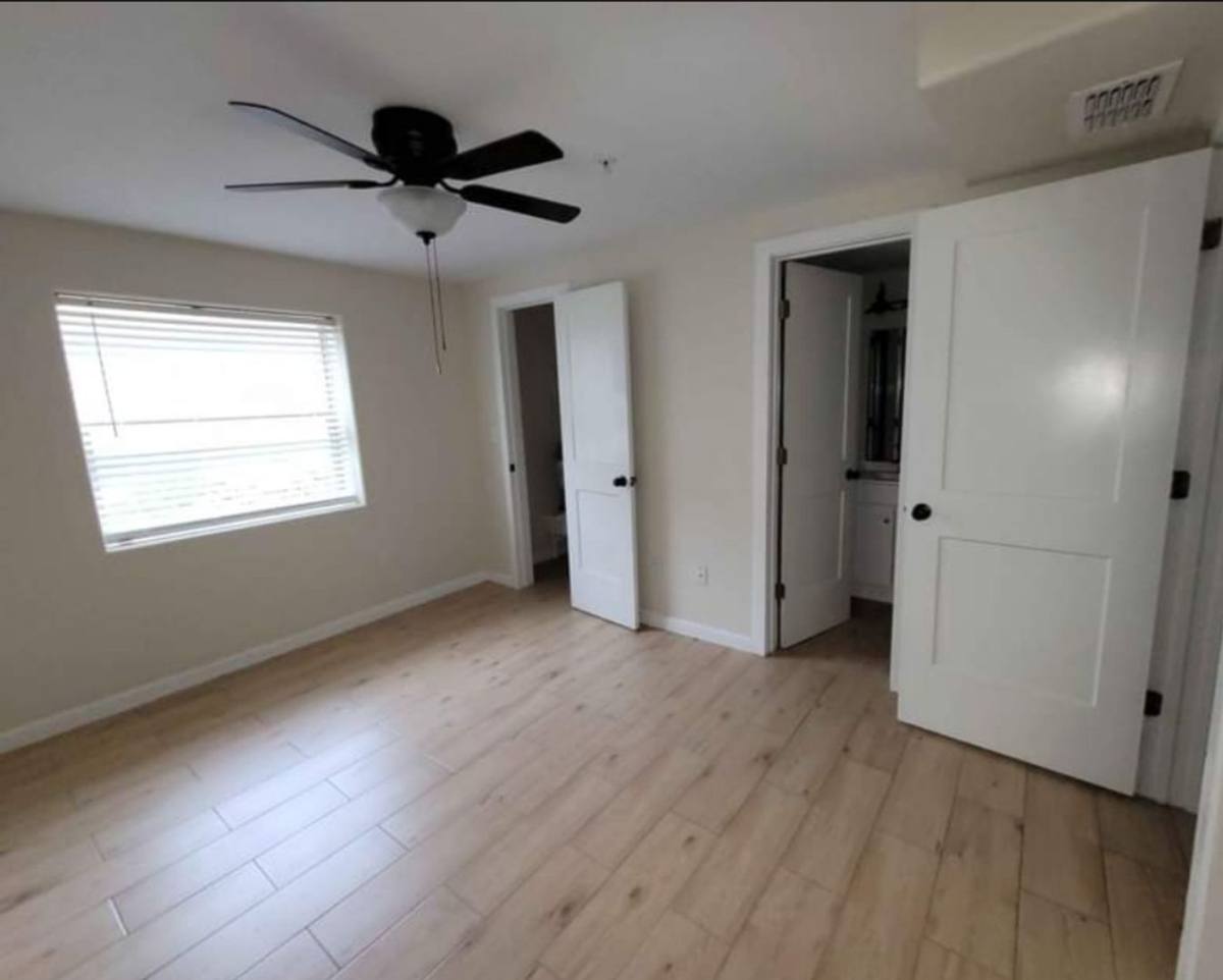 Apartment for rent at 610 Hospital Dr, Weslaco, TX 78596