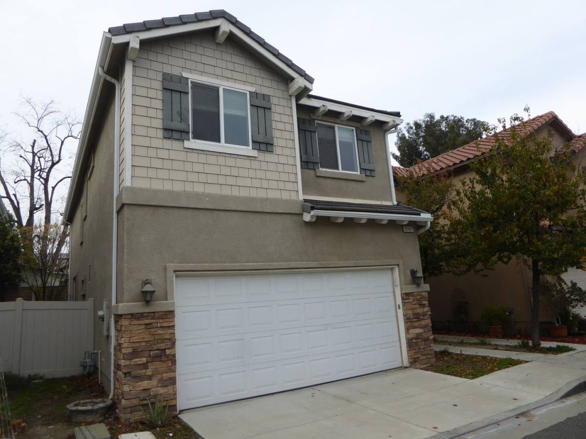House for rent at 31417 Arena Dr, Castaic, CA 91384