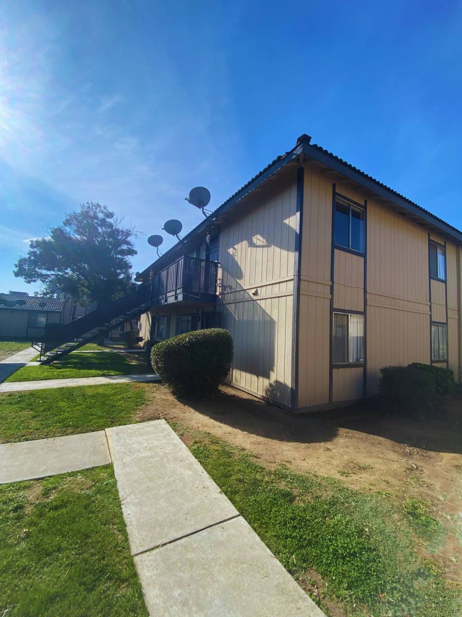 Apartment for rent at 3166 W Princeton Ave, Fresno, CA 93722