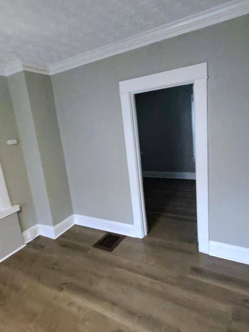 Apartment for rent at 10514 Mount Auburn Ave, Cleveland, OH 44104