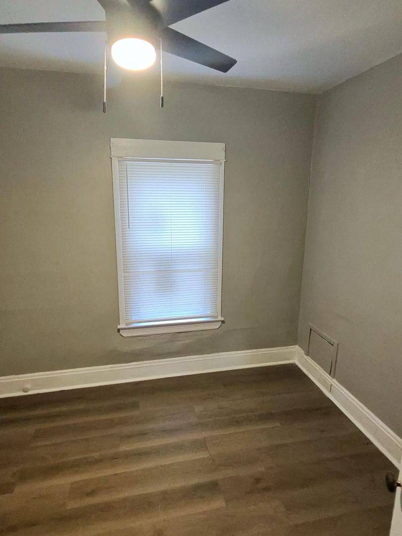 Apartment for rent at 10514 Mount Auburn Ave, Cleveland, OH 44104