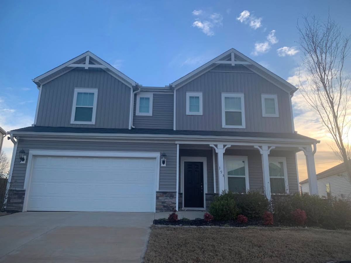 House for rent at 393 Pewter Circle, Simpsonville, SC 29680