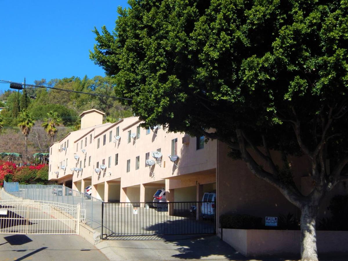 Apartment for rent at 4571 N Figueroa St, Los Angeles, CA 90065