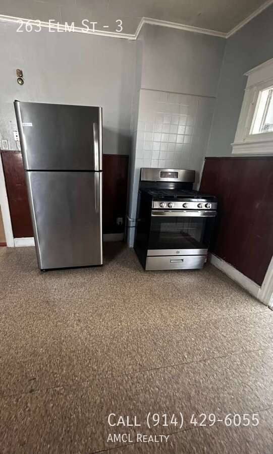 Apartment for rent at 263 Elm St #3, Yonkers, NY 10701