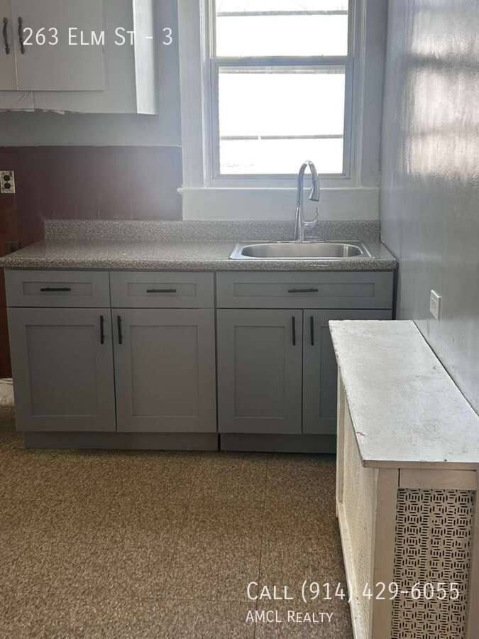Apartment for rent at 263 Elm St #3, Yonkers, NY 10701
