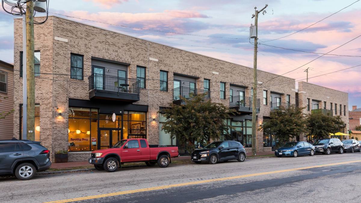 Apartment for rent at 2416 Jefferson Ave, Richmond, VA 23223