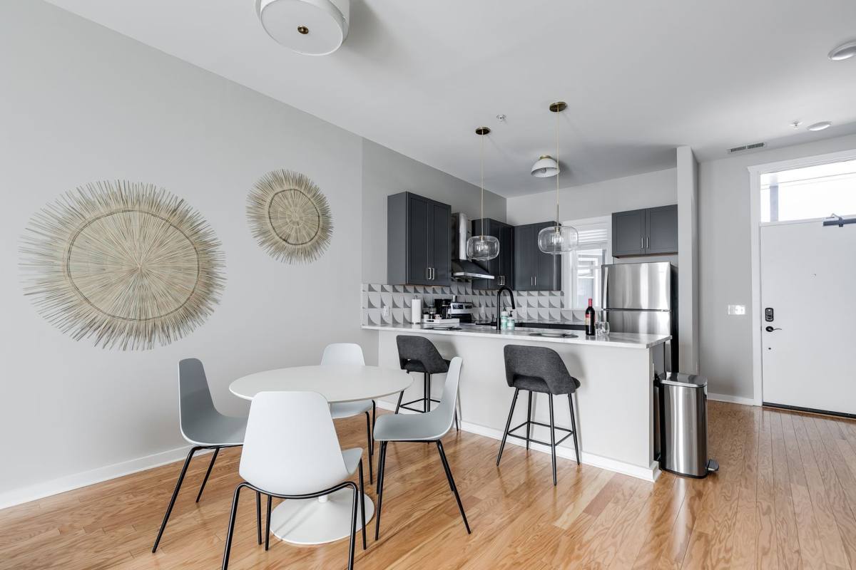 Apartment for rent at 2416 Jefferson Ave, Richmond, VA 23223