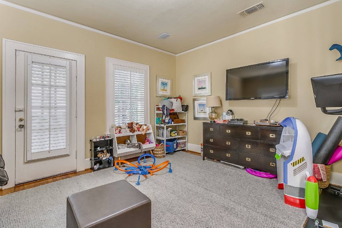 House for rent at 2606 Cockrell Ave, Fort Worth, TX 76109