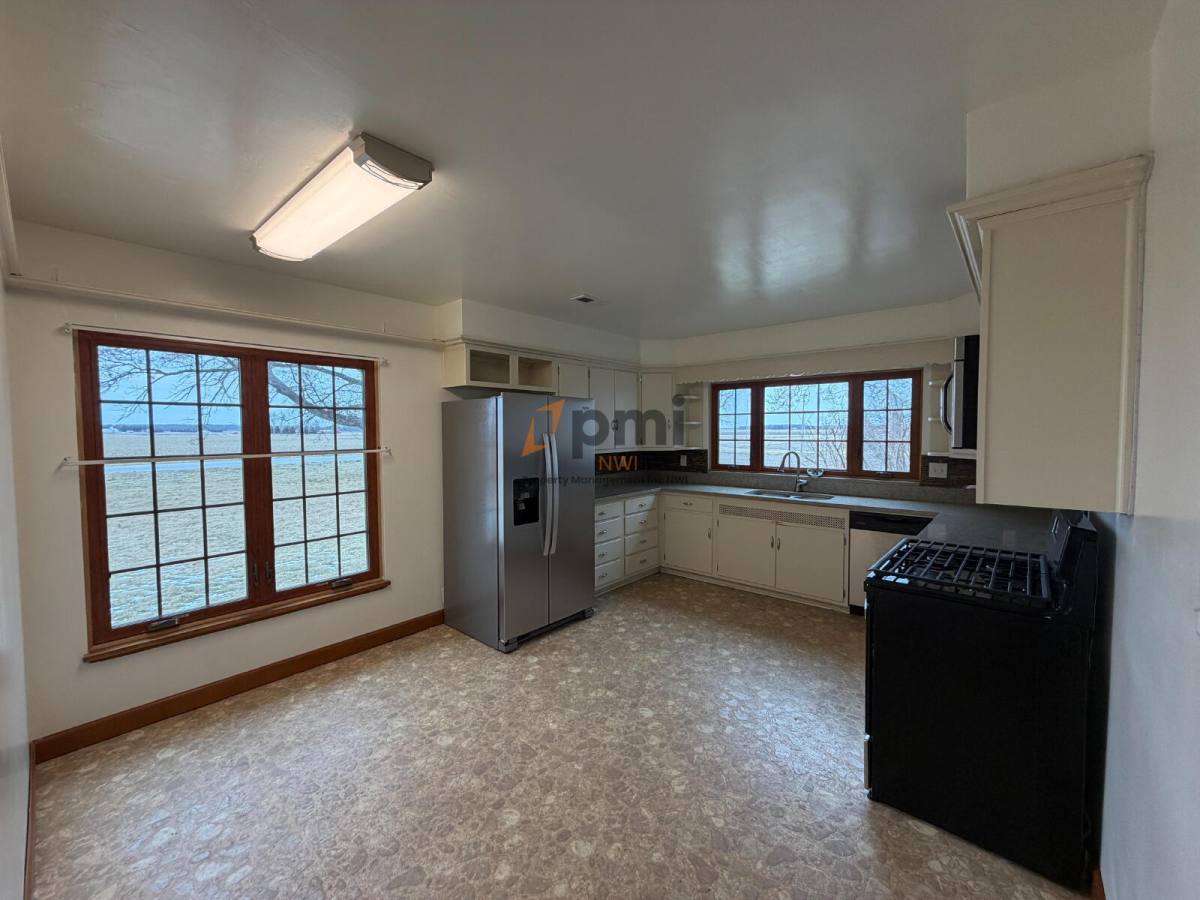 House for rent at 13403 223rd Ave, Lowell, IN 46356