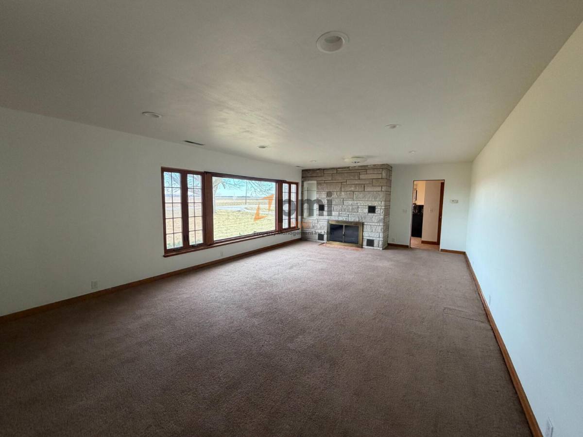 House for rent at 13403 223rd Ave, Lowell, IN 46356