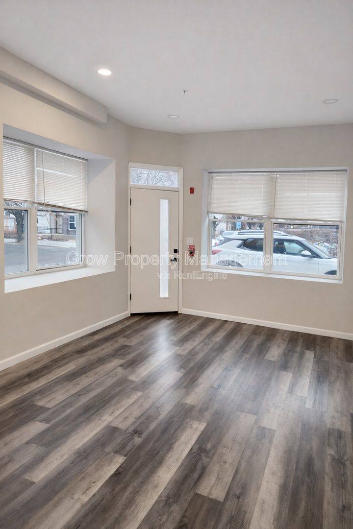 Apartment for rent at 623 W Oxford St #1, Philadelphia, PA 19122