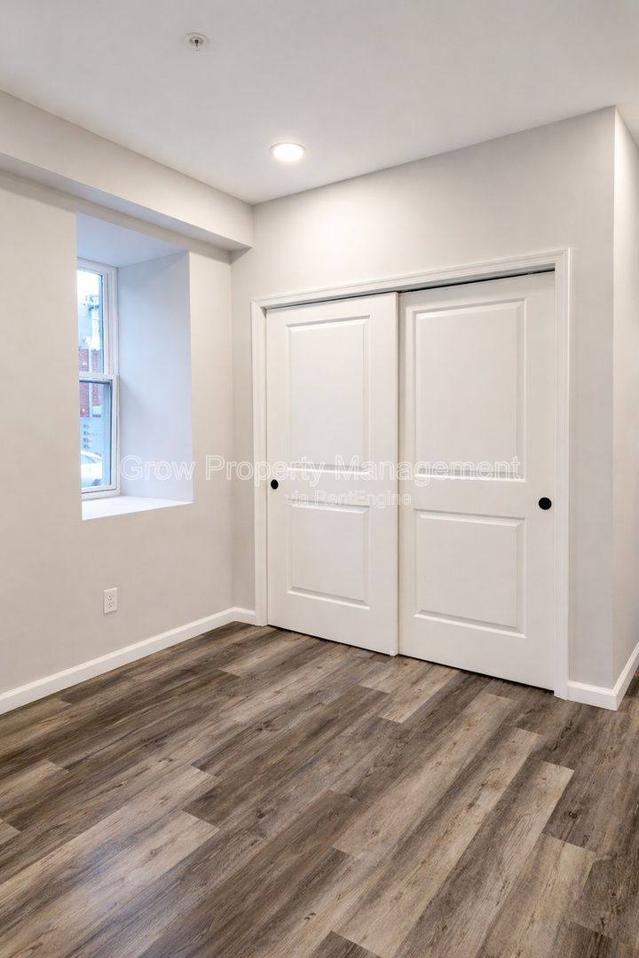 Apartment for rent at 623 W Oxford St #1, Philadelphia, PA 19122