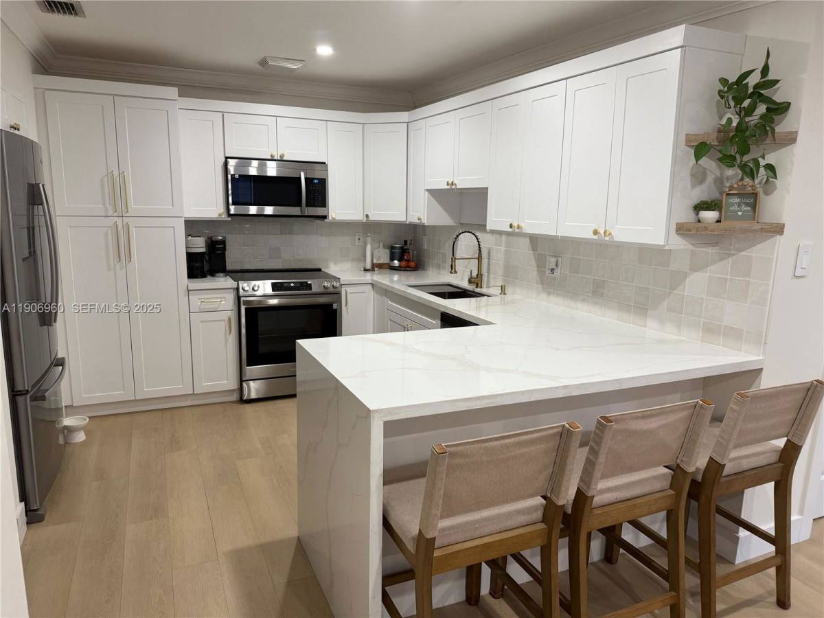 House for rent at 20912 SW 125th Ave Rd, Miami, FL 33177