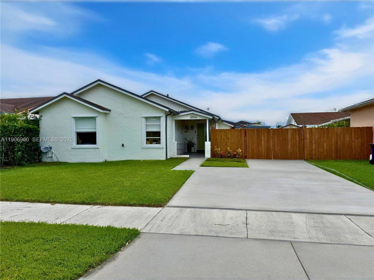 House for rent at 20912 SW 125th Ave Rd, Miami, FL 33177