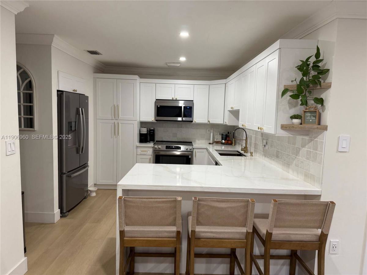 House for rent at 20912 SW 125th Ave Rd, Miami, FL 33177