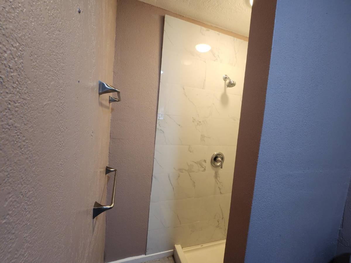 Apartment for rent at 13501 Topeka St #F, Houston, TX 77015