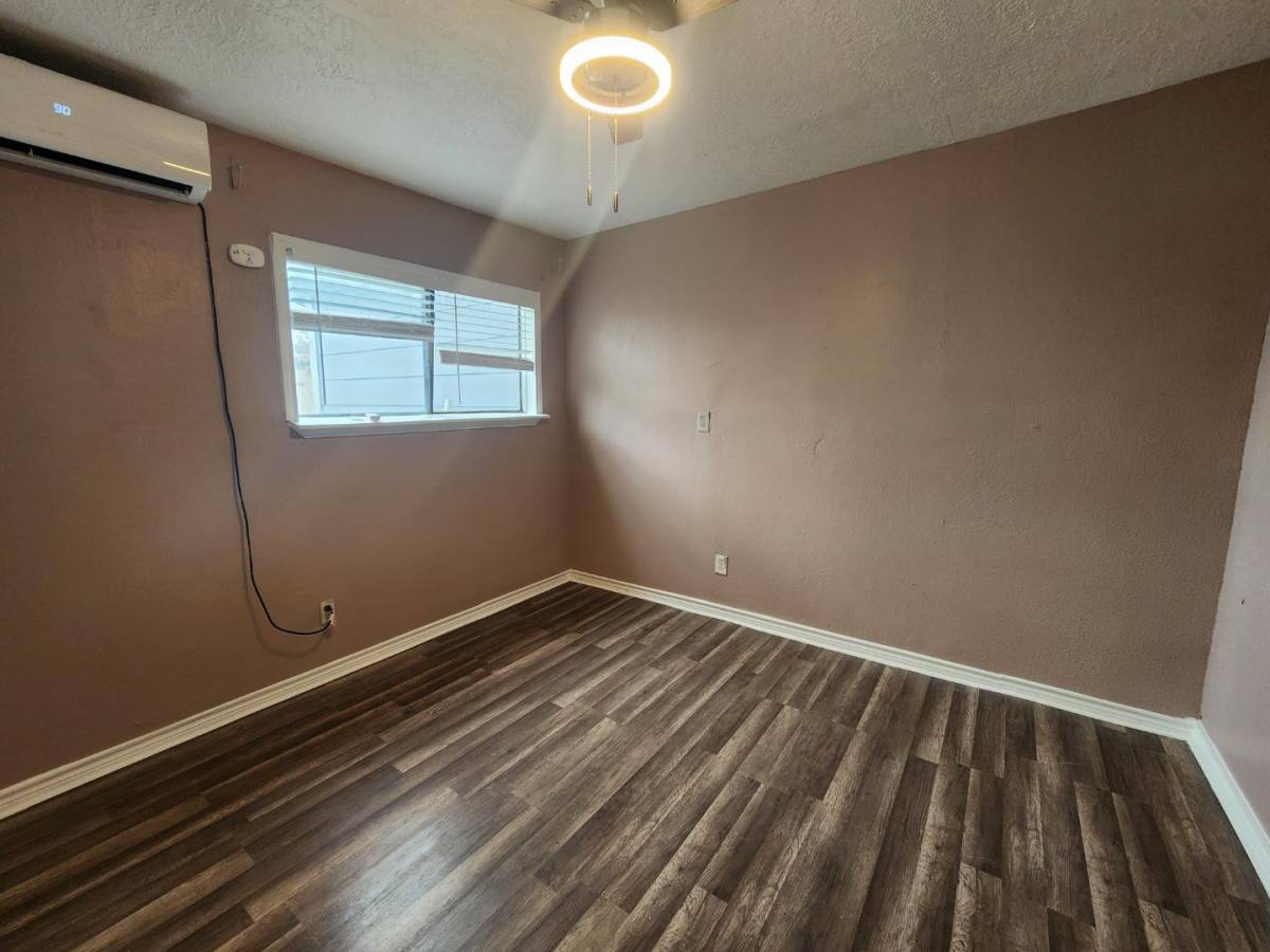 Apartment for rent at 13501 Topeka St #F, Houston, TX 77015