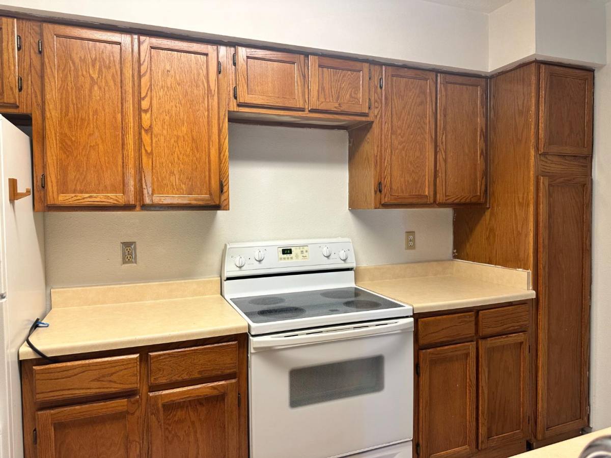 Apartment for rent at 7313 Gulf Freeway 409, Houston, TX 77017